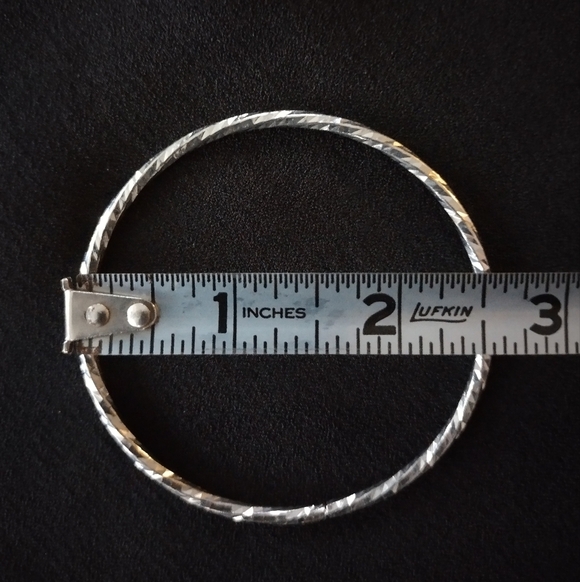 Silver Tone Bangle Set - Picture 7 of 8